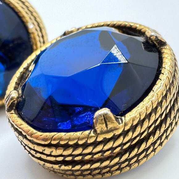 Cobalt Blue Earrings Vintage Crystal Textured Gold Tone Round Clip-On - Picture 4 of 13